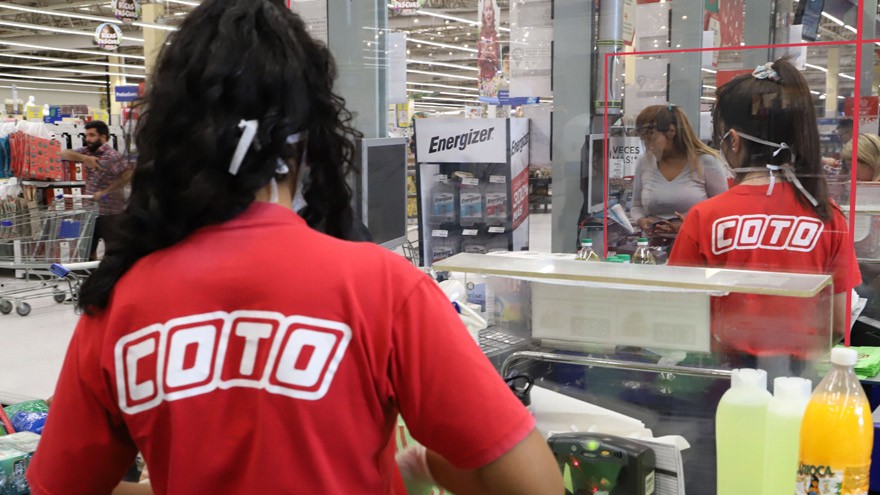 COTO lanzó descuentos especiales para abril y reforzó medidas de prevención en sus sucursales