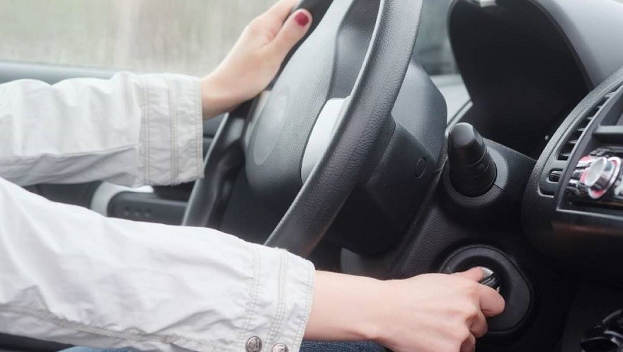 Cómo hay que cuidar el auto cuando está parado por mucho tiempo