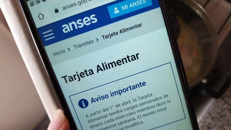 ¿Por qué no se depositó el saldo de la tarjeta AlimentAR?: esto explicaron desde el Gobierno