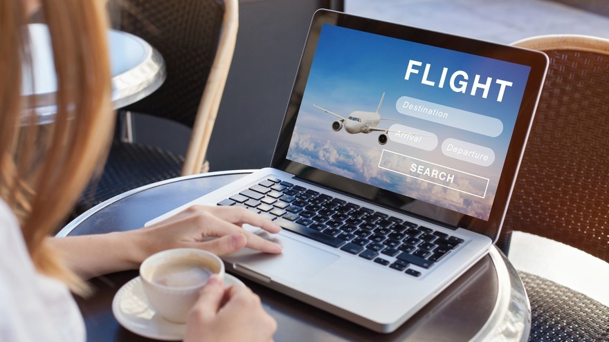 Golpazo y a levantarse: cómo Despegar y Almundo se preparan para lo que viene en venta de pasajes y hoteles