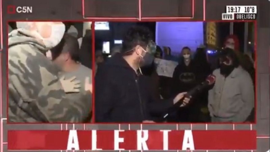 Video viral: "Hace 80 días que no la pongo por culpa de la cuarentena y nadie me dice nada"