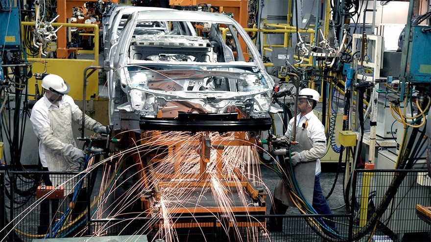 Peor que a media máquina: la industria utilizó sólo el 46% de su capacidad instalada en mayo