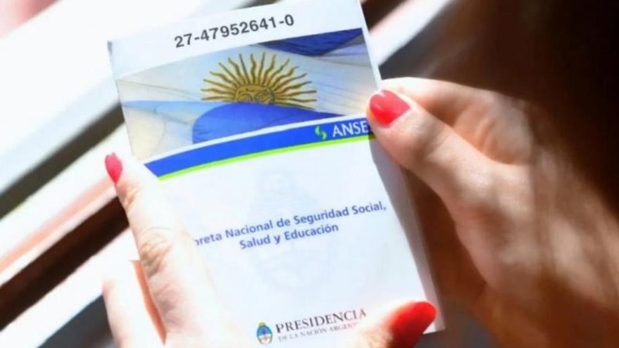 ¿Cobrás la AUH?: te contamos hasta cuándo la Anses prorrogó el plazo para presentar la libreta