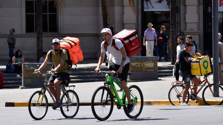 Vas a pagar más por el delivery: mirá lo que dice el proyecto de ley que hace temblar a Rappi, Glovo y PedidosYa