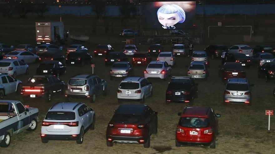 Abren autocines en todo el país: cómo funcionan y qué protocolos siguen