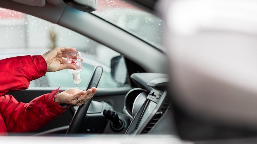 Toyota lanza un kit especial para sanitizar el auto en el hogar