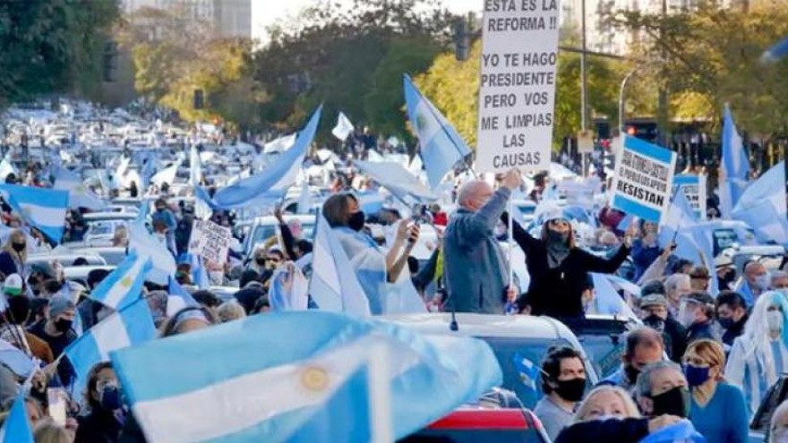 Convocan a nueva marcha contra el Gobierno y la reforma judicial: cuándo y dónde será la protesta