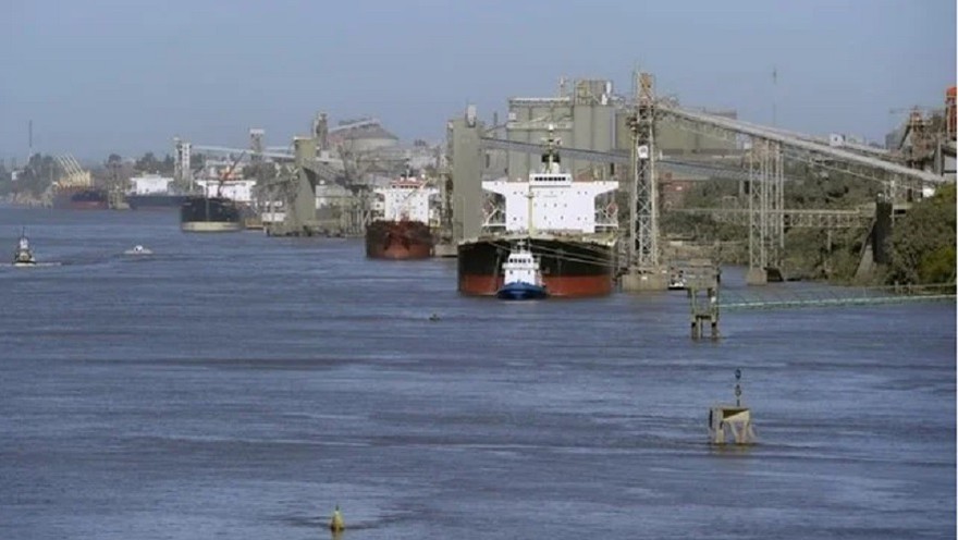 China ahora apunta al Paraná: intentará quedarse con la hidrovía para dominar las exportaciones