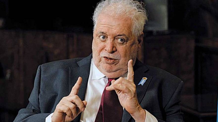 González García: "si no se adopta una conducta distinta, esto va a tener un mal final"
