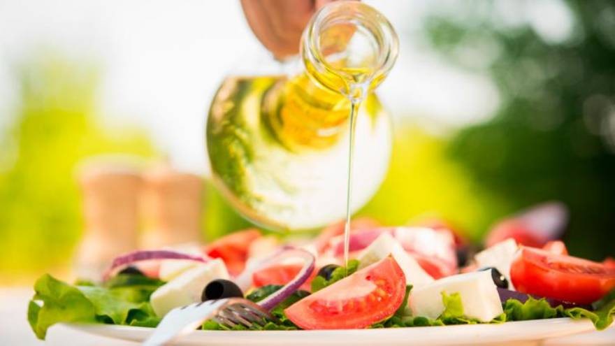 Cuidado con el aceite de girasol que comprás: acaban de prohibir esta marca