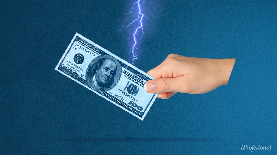El dólar blue está cada vez más lejos de los $200, ¿se sostendrá la tendencia o volverá a saltar?: esto prevén expertos