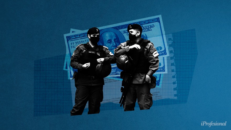Moreno, la lechuga y gendarmes en la City: por qué la represión al blue empeora la crisis del dólar