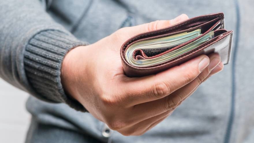 De mayor a menor, estos son los signos que gastan más y menos dinero
