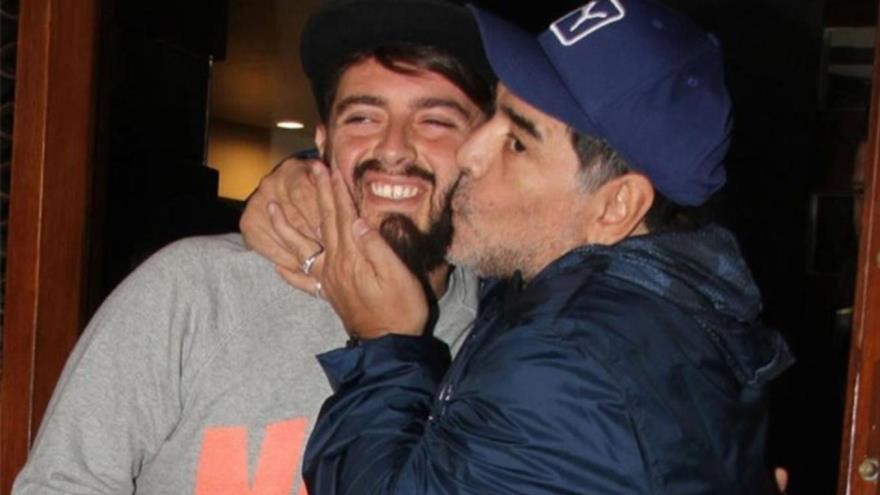 Diego Junior no pudo viajar para despedir a su padre: esta fue la drástica decisión que tomó