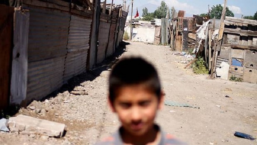 Alarmante estadística de la UCA: ¿a cuántos niños argentinos no les alcanza para comer?