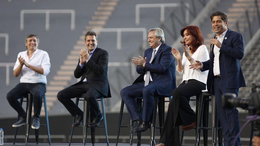 Mirá el gesto que hizo Cristina Fernández en medio de un acto político