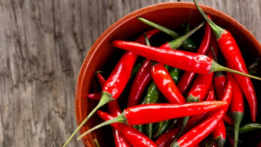 Comer picante podría ayudar a adelgazar, ¿mito o realidad?