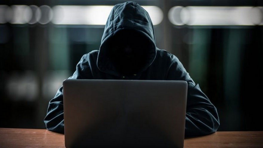 Hackearon la cuenta de Twitter de la Embajada de Estados Unidos