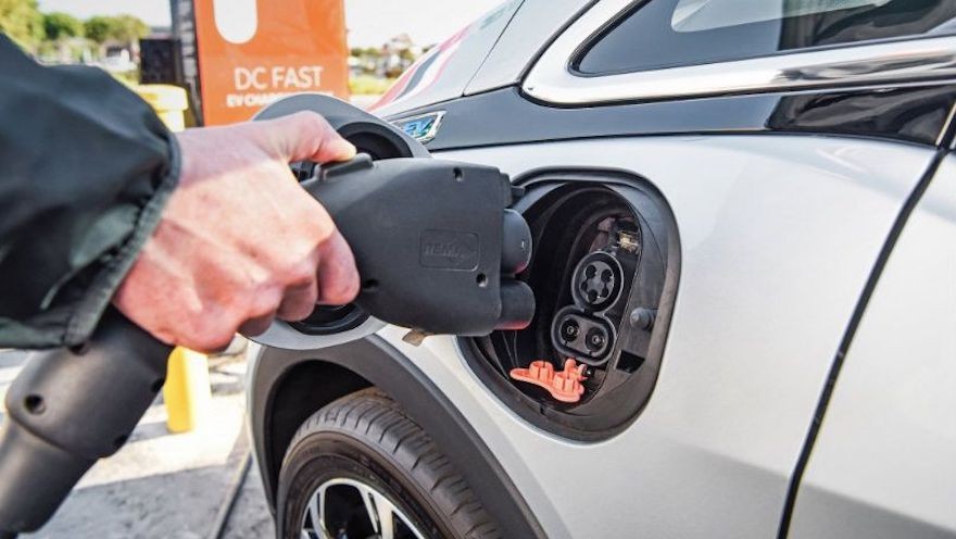 En esta provincia argentina los vehículos eléctricos e híbridos no pagarán patente