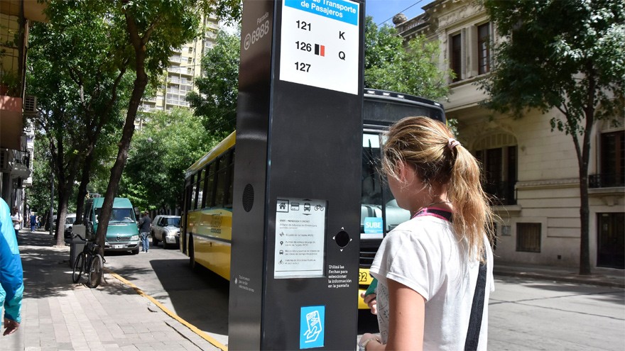 Se viene el "colectivo inteligente" y te mostramos en exclusiva cómo es el "backstage" de la tarjeta SUBE