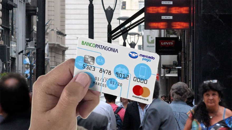 Tiemblan los bancos: Mercado Libre ya te financia consumos, remunera saldos y avanza con plan de "ahorro digital"