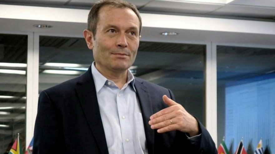 Cómo es el plan de "modernización laboral" de Gustavo Béliz, que genera polémica en el sindicalismo
