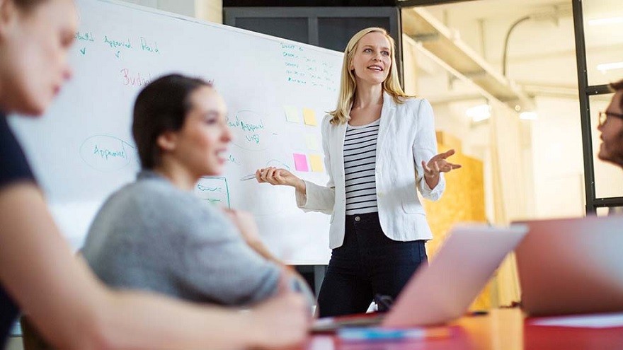 Convertí tu empresa en un negocio millonario: tres claves para conquistar clientes y generar valor de marca duradero