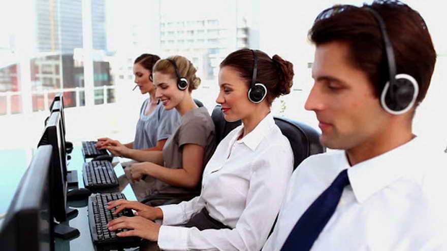 El futuro de los call centers: aseguran que migrarán a "centros de experiencia"