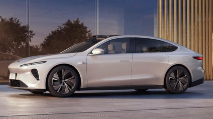 ¿Elon Musk debería estar preocupado?: cuál es la marca china de autos eléctricos que hace furor en la bolsa