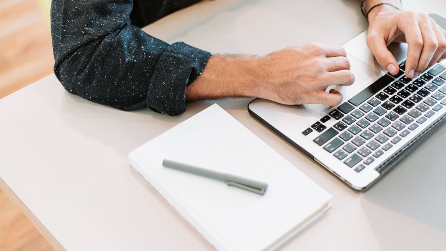 ¿Por qué el teletrabajo intensificó la competencia de las firmas por "asegurarse" los mejores talentos?