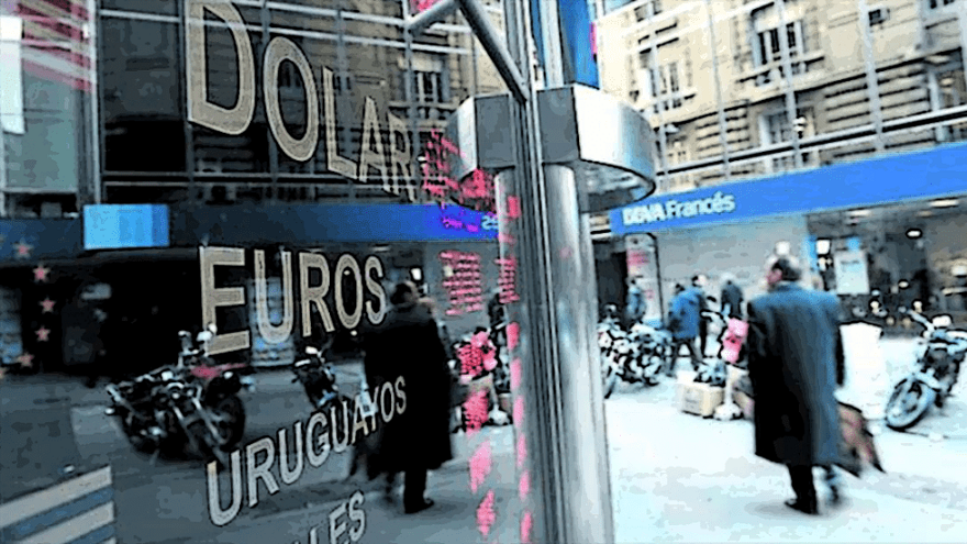 Medios de España: Telefónica, BBVA y Santander enfrentan otro golpazo por Argentina
