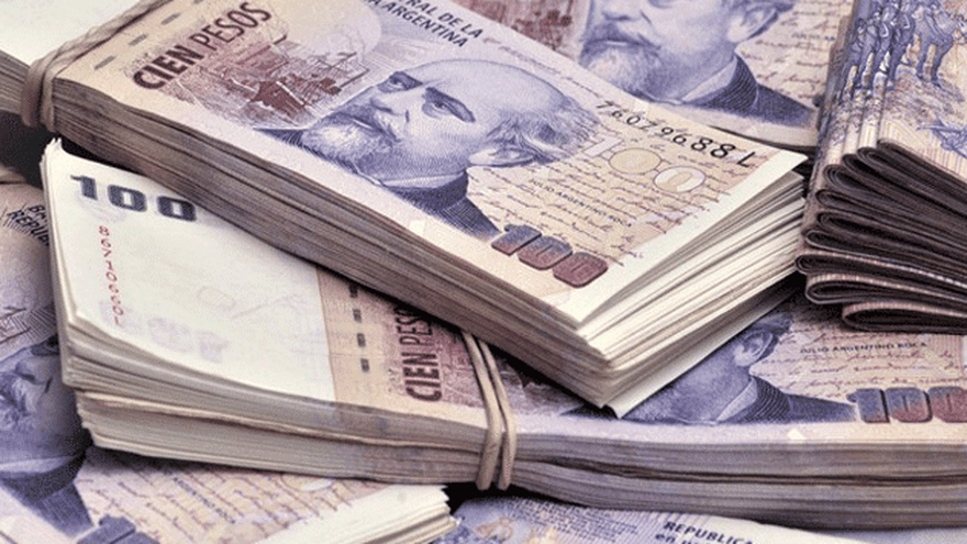 Maquinita de imprimir, a turno completo: sin crédito, se viene una megaemisión de pesos
