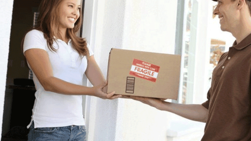 Courier: la AFIP decidió aumentar a u$s3.000 el monto máximo por envío