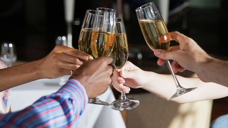 Las dos mejores sommeliers del país sugieren platos para fin de año y distintos vinos para maridar