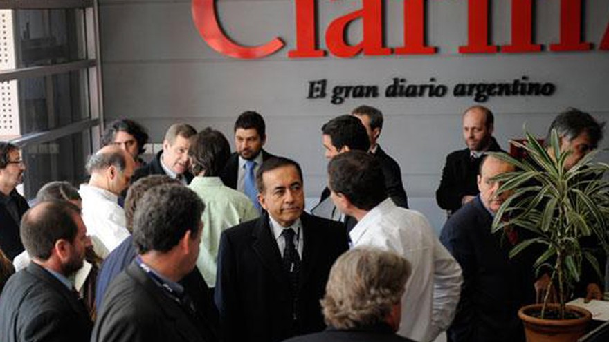 Los trabajadores de Clarín, "en estado alerta" ante una posible intervención del Gobierno