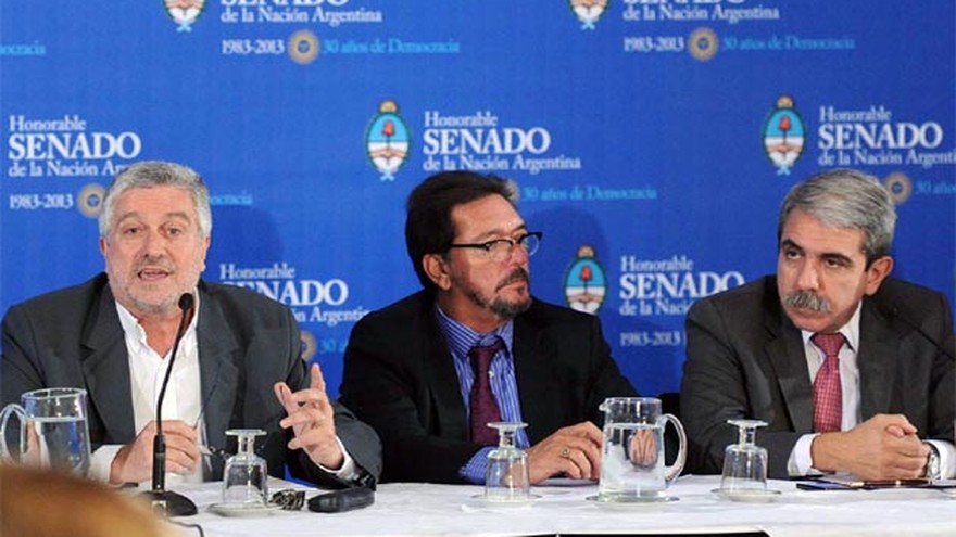Con sólo un cambio, el oficialismo emitió dictamen de comisión sobre el blanqueo