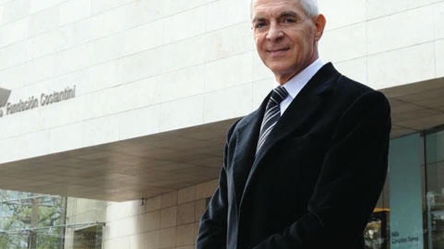 Condenan a Costantini por manipular el precio de las acciones de Consultatio