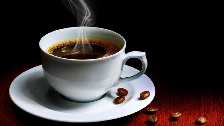 Hábitos de consumo: el 70% de los argentinos arranca el día con un café