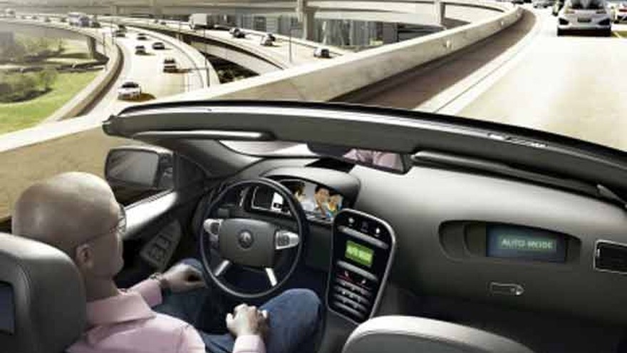 La nube informática transforma la industria automotriz y hace realidad el "auto conectado"