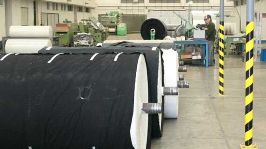 Aumentan las suspensiones y los pedidos de Repro en fábricas textiles y alimentarias