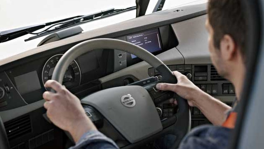 Volvo convierte a sus camiones en "inteligentes" para transformar el negocio del transporte
