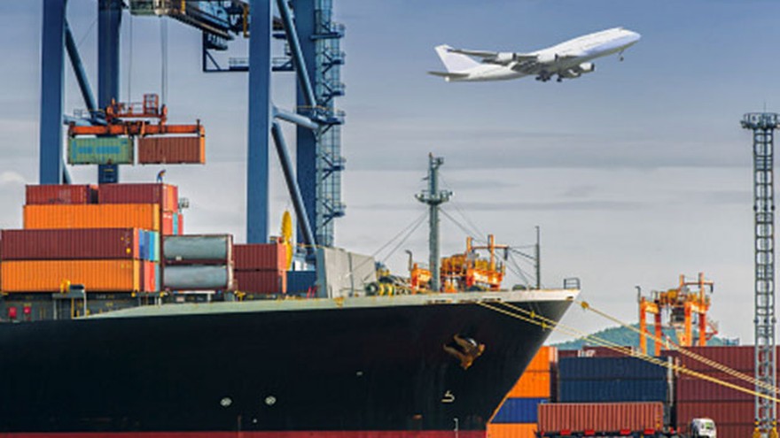 Gobierno elimina 300 licencias no automáticas y facilita la importación de productos industriales