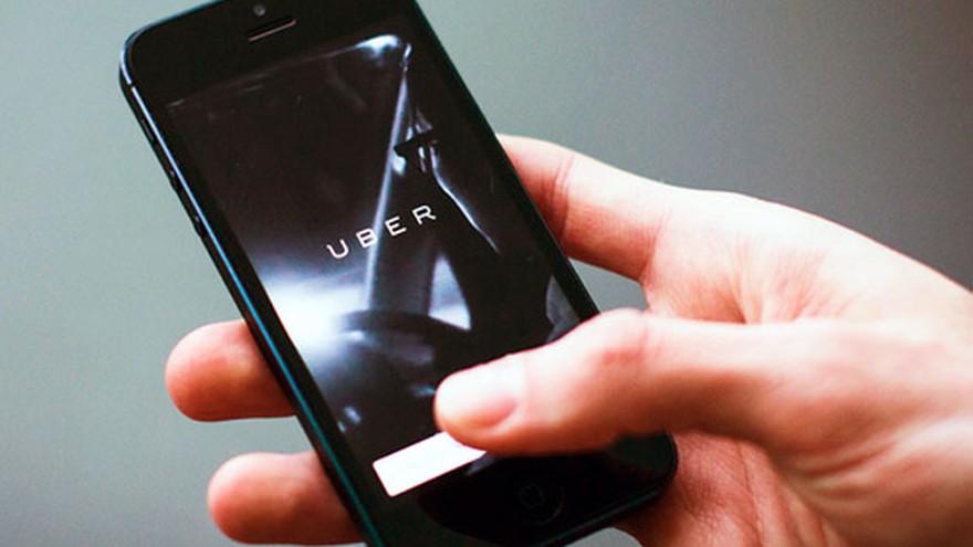El gobierno nacional ordenó el bloqueo de Uber pero las "telcos" cuestionan la medida