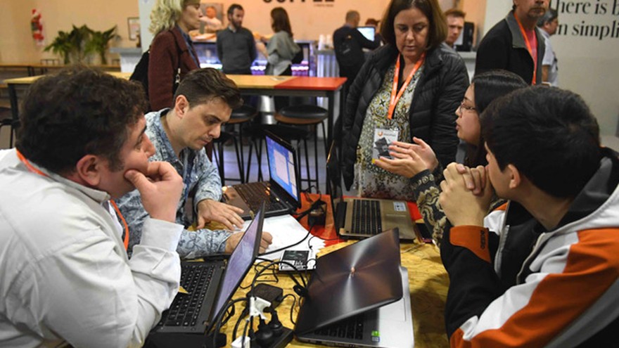 Mina Veladero realizó su hackaton de innovación y tecnología