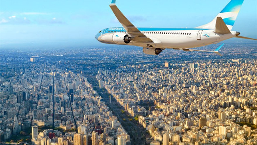 Aerolíneas analiza adoptar ciertas modalidades de las compañías "low cost"