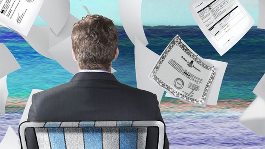 Iguacel también figura en los Paradise Papers por empresas off shore