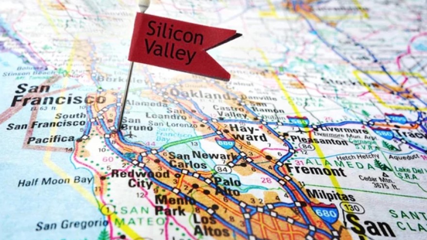 Así son las orgías mensuales de Silicon Valley