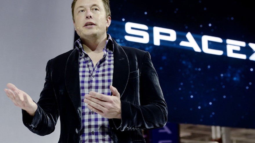 Elon Musk explica cómo la humanidad puede sobrevivir a una tercera guerra mundial