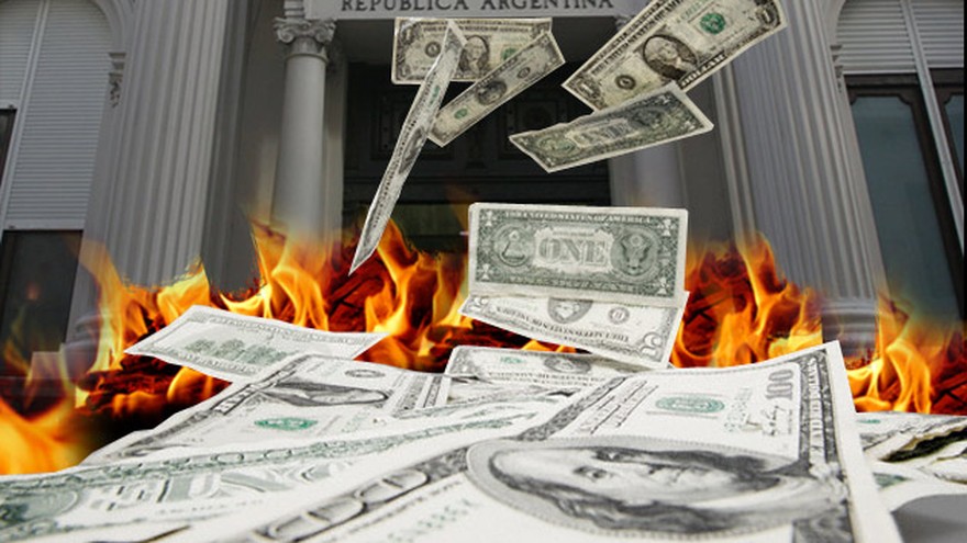 La tasa de interés sube al 65 por ciento tras la disparada del dólar