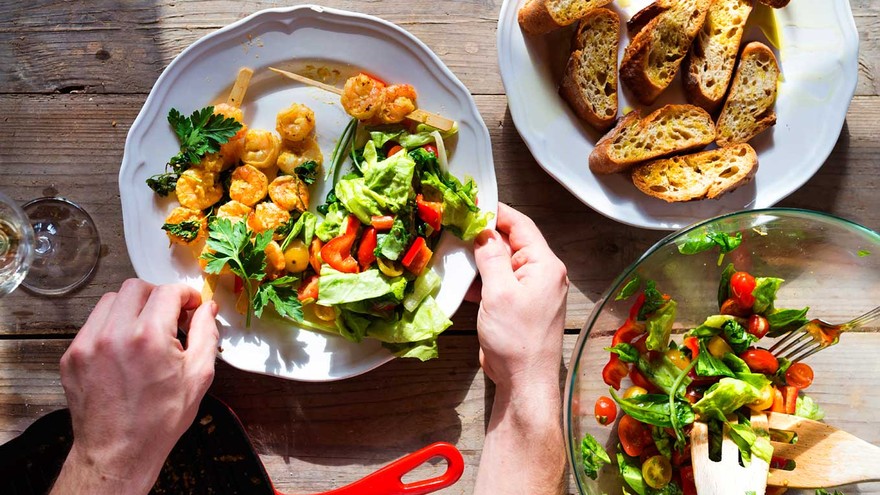 Vitaminas esenciales: ¿en qué alimentos encontrarlas para tener una dieta equilibrada?